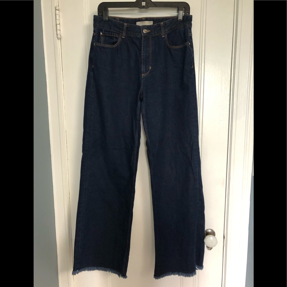 Zara wide leg jeans. US 6